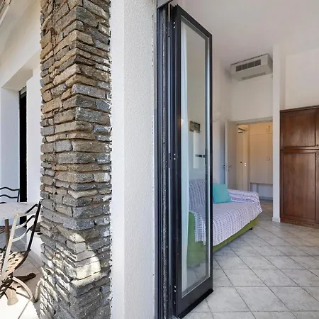 7 Mehari Apartment *